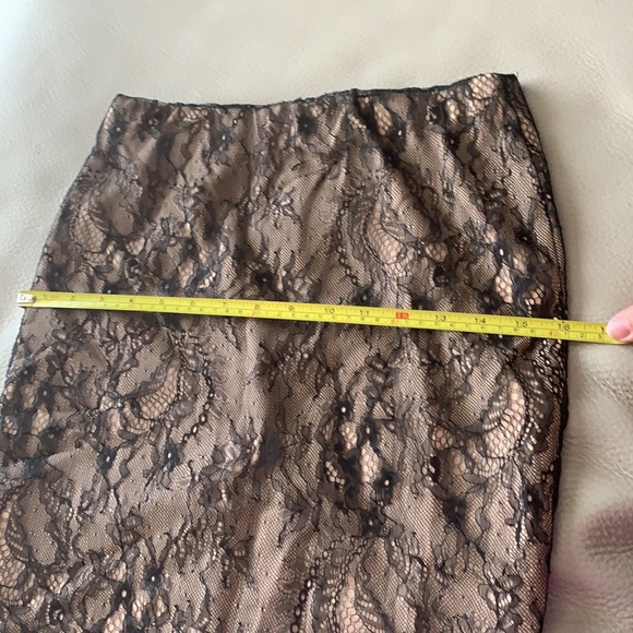 BEDO lace top and skirt - Picture 10 of 14